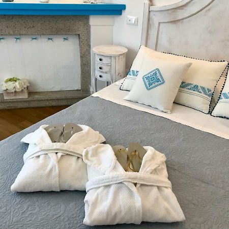 Palmasera Charming Rooms Cala Gonone Exteriör bild